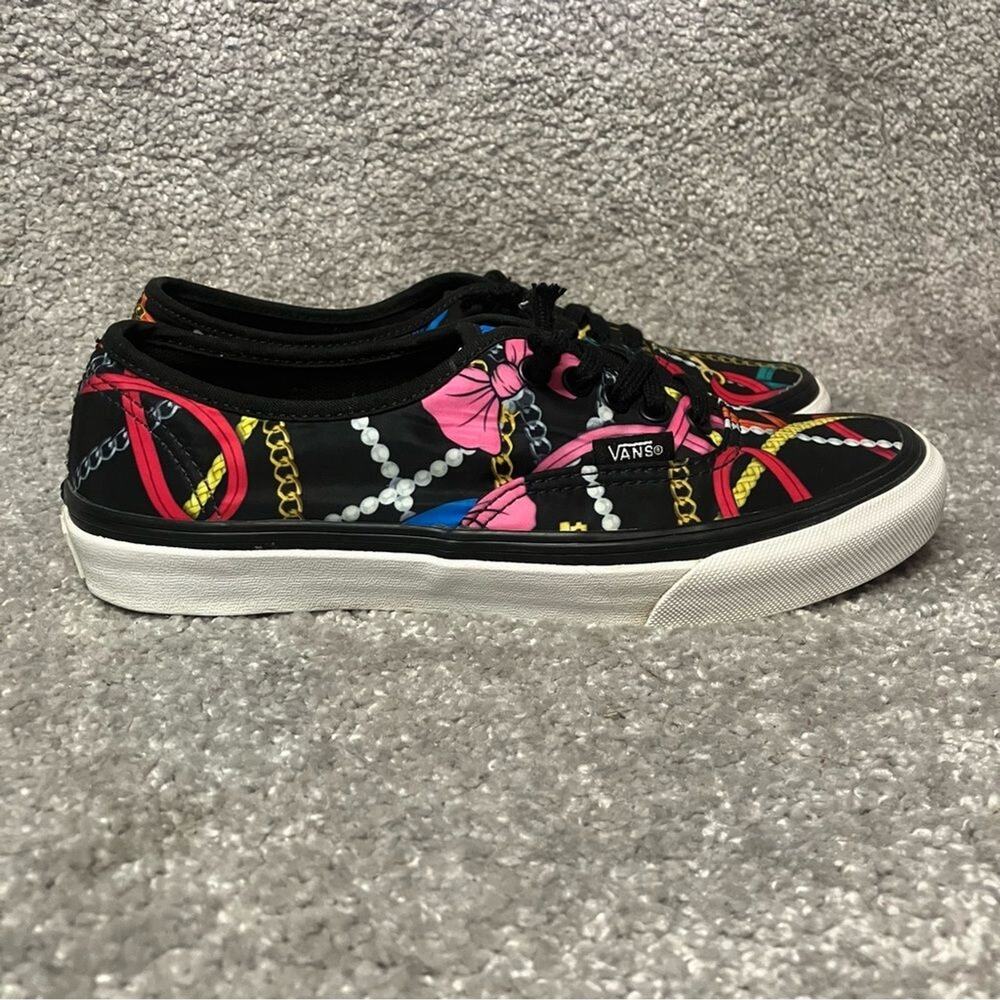 Vans Chain Pearl Key Print Low Top Size 5 Men’s/6.5 Women’s